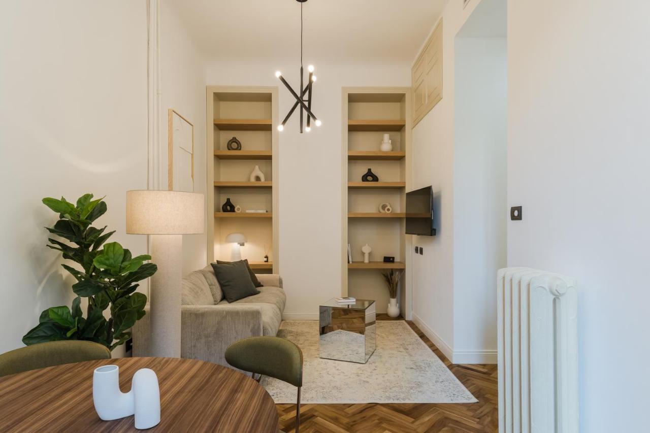 Casa Unica - Elegant With Balcony - Centrale 1 Appartement
